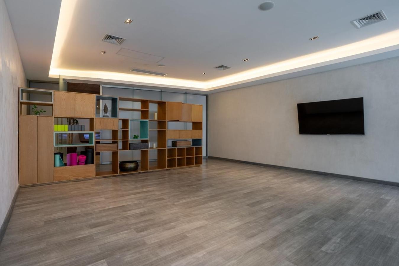 Apartment 2br Beachfront Exclusive W/ Features