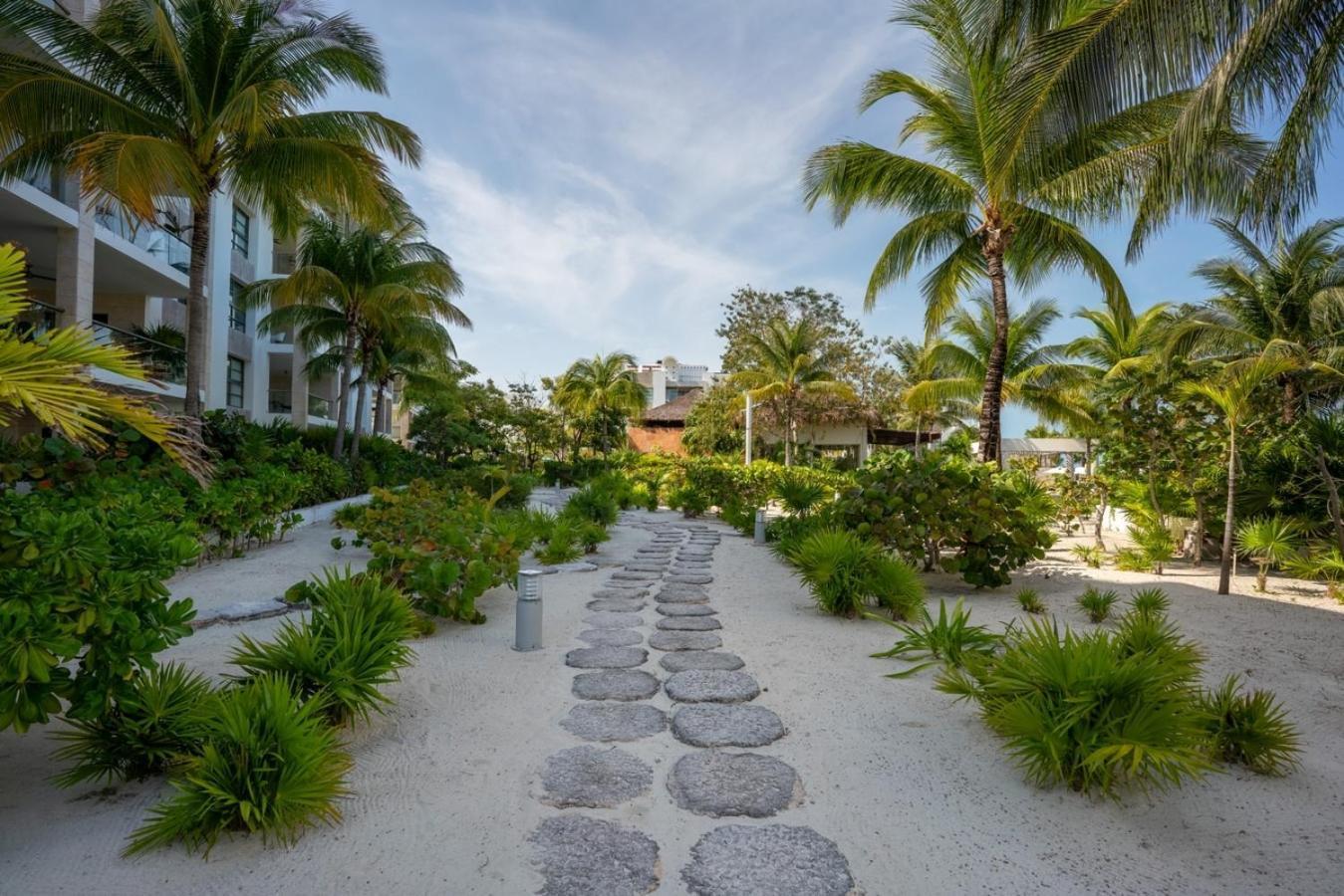 2br Beachfront Exclusive W/ Features * Cancun